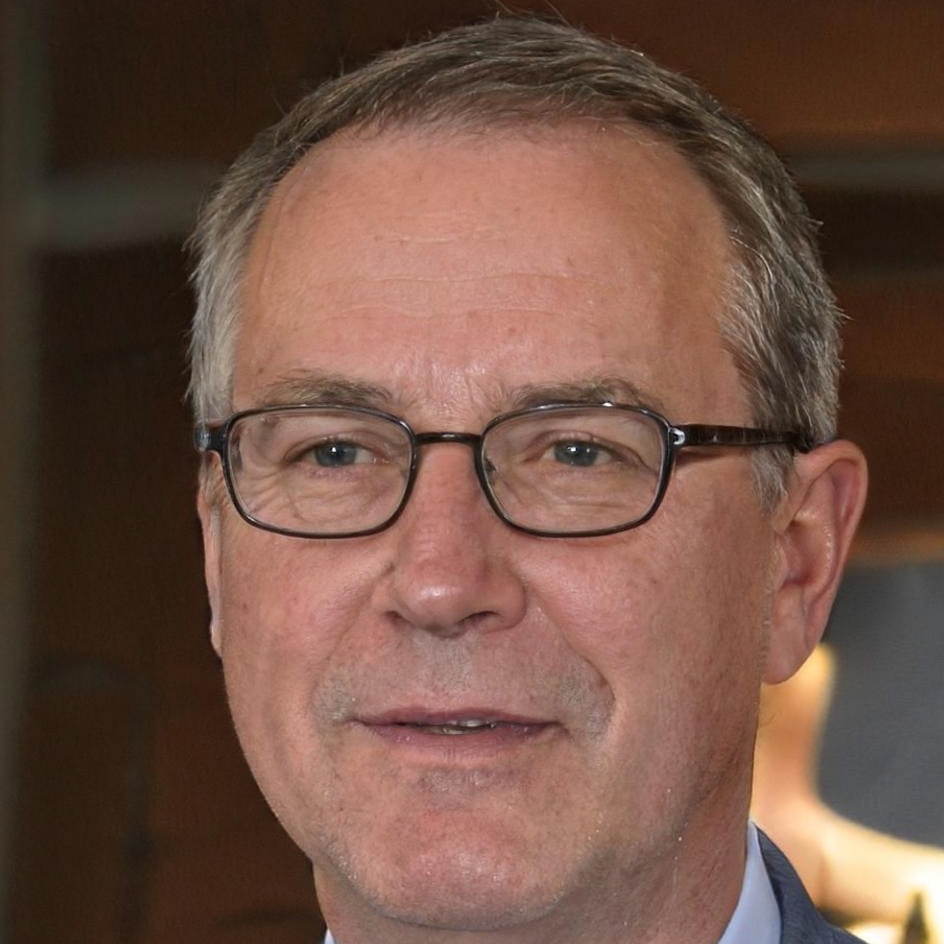 Portrait of Dealvessa lead instructor
